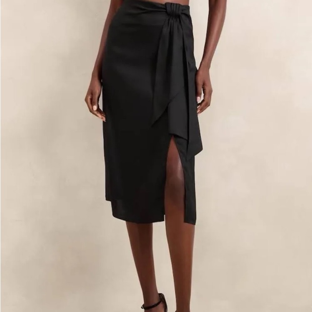 Banana Republic Black Satin Skirt